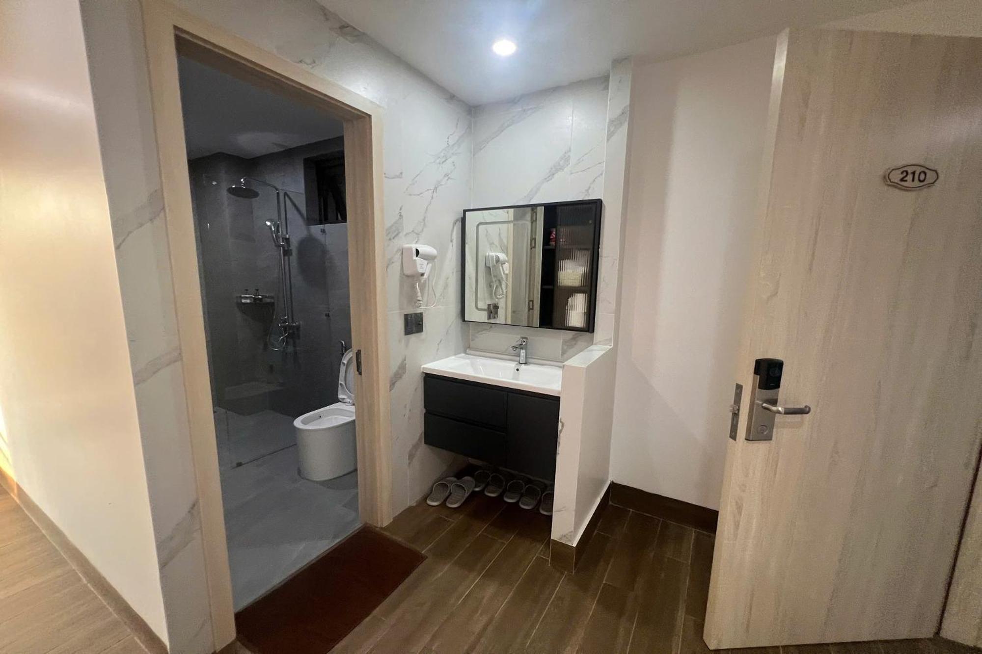 Thao Trang Hotel Dong Hoi Exterior photo